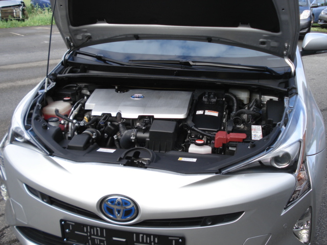 Toyota Prius + 1.8 VVT-i Hybrid Lounge CVT