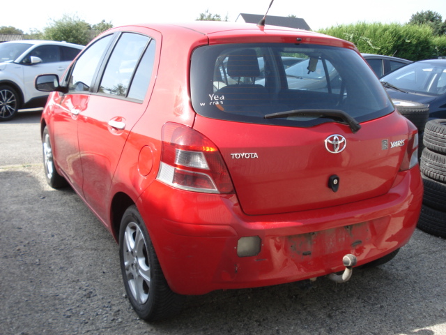 Toyota Yaris 5 portes linéa london