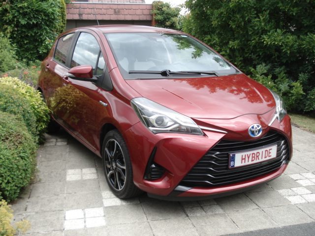 Toyota Yaris 5 portes * hybrid *  Comfort