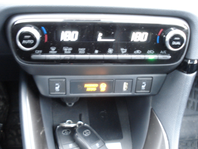 Toyota YARIS GR *HYBRIDE*