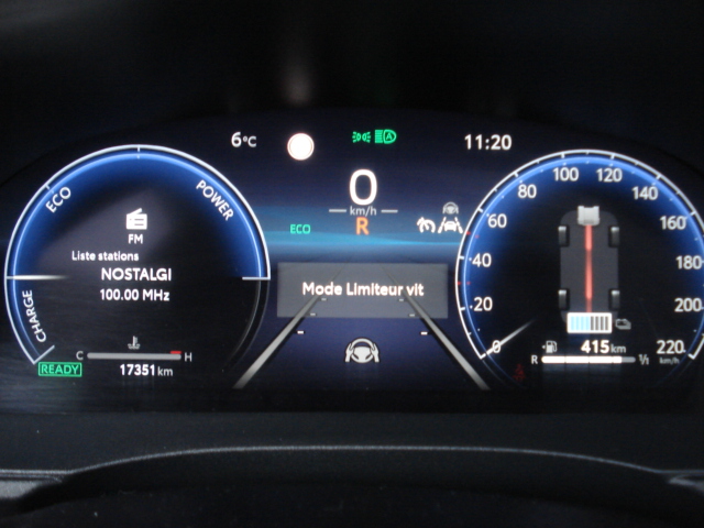 Toyota YARIS CROSS HYBRIDE 4X4 CVT FULL OPTIONS