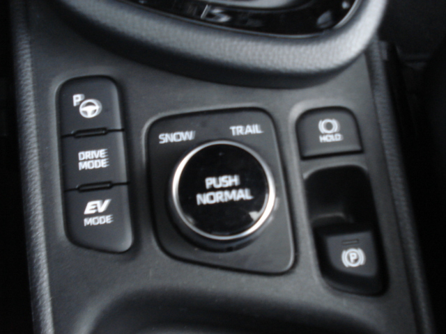 Toyota YARIS CROSS HYBRIDE 4X4 CVT FULL OPTIONS