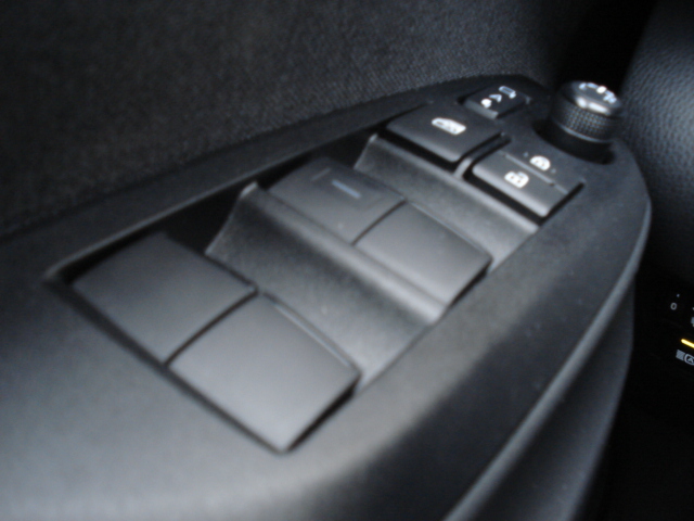 Toyota YARIS CROSS HYBRIDE 4X4 CVT FULL OPTIONS