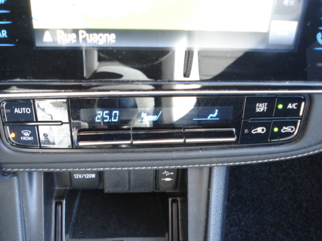 Toyota Auris Touring Sport Dynamic + Pack 50ème