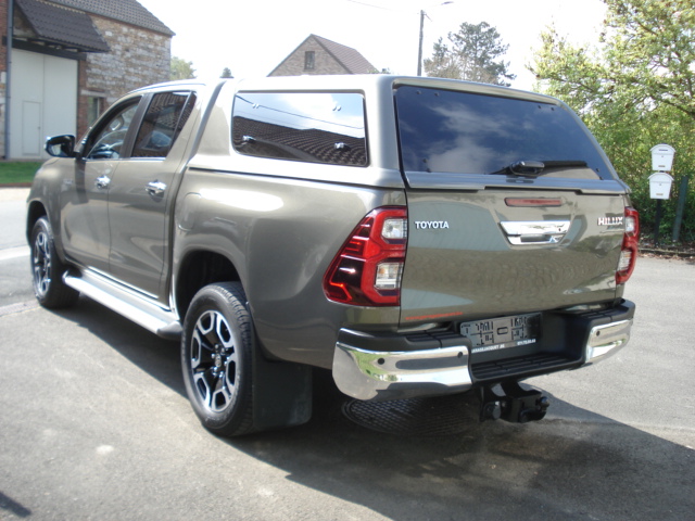 Toyota HILUX 2.8 D4D double cabine *automatique